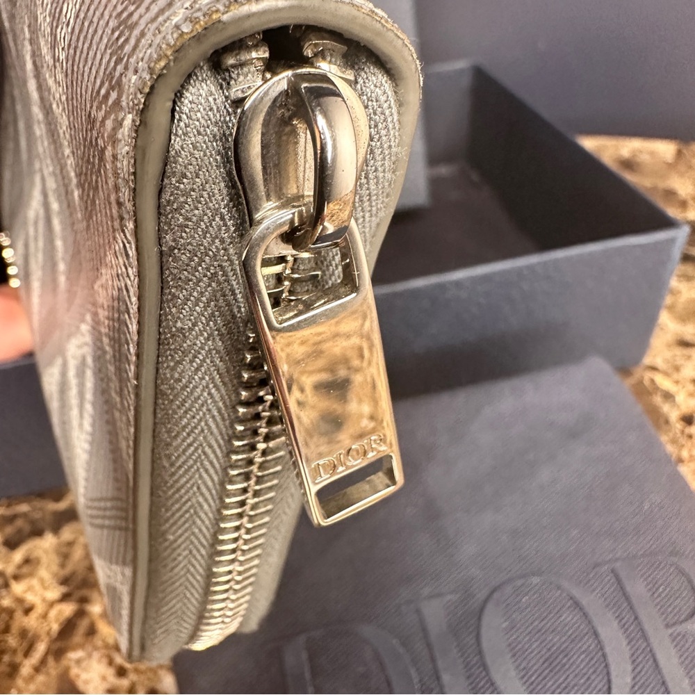 Christian Dior Long Zip Wallet With Box And Dust Bag Grey Monogram Diamond - Picture 10 of 11